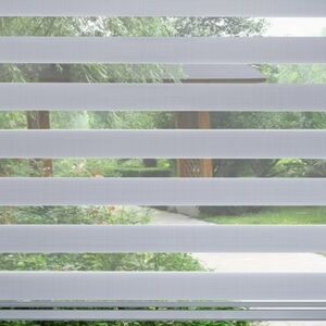 Zebra blinds 25 1/2 X 46 1/2
